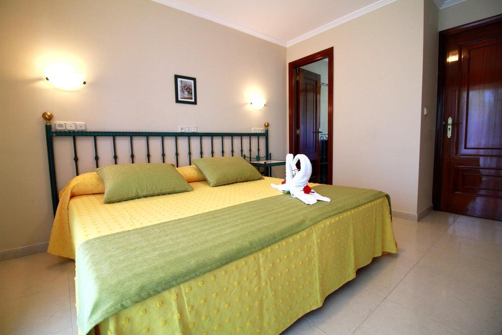 Hotel Casa Mariano A Revolta Esterno foto
