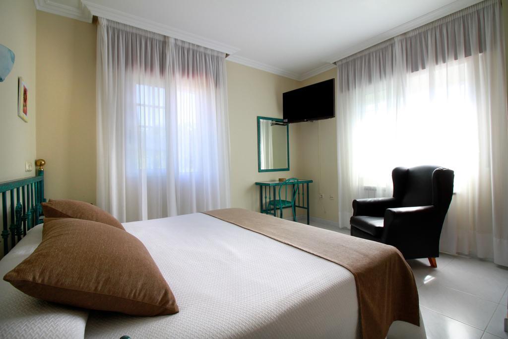 Hotel Casa Mariano A Revolta Esterno foto