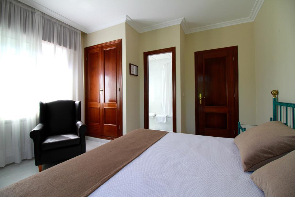 Hotel Casa Mariano A Revolta Esterno foto